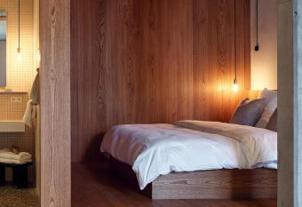 ArtBau Designhotel has Balcony rooms