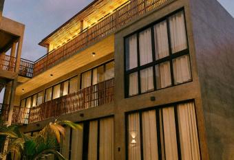 Aldea Para  so - Adults only - Boutique hotel allows 18 year olds to book a room