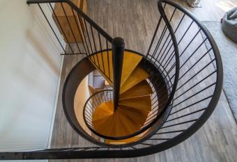 Fewo Thermal Bad Saarow has rooms with a private hot tub