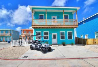 Awave - From it All has Balcony rooms