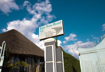 Bella Vista Resort has Balcony rooms