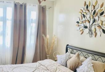 La Casa de Caudle at Seawind Condominium has Balcony rooms