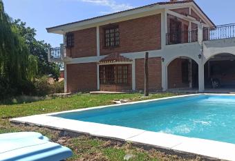 La Viajera has Balcony rooms