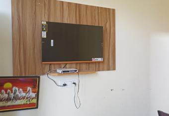 The pine valley has Balcony rooms