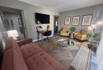 604-11 Just Renovated 2 Bedroom 1 Bathroom near Main allows 18 year olds to book a room