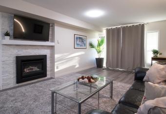 Bright private suite near Departure Bay beach allows 18 year olds to book a room