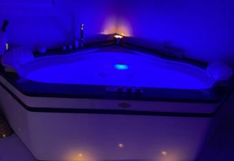 My Comfort has rooms with a private hot tub