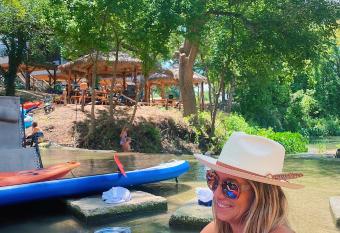 Son's Rio Cibolo - Glamping Cabin #J Romantic Getaway on Gorgeous Cibolo Creek! has Balcony rooms