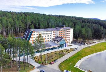 Hotel Borovi Forest Resort & Spa allows 18 year olds to book a room