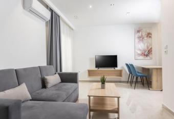 Vasou No7 Apartments allows 18 year olds to book a room