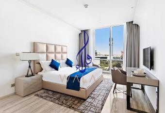 Walaa Homes-Luxury 1Bedroom at DAMAC Esclusiva Tower Riyadh Saudia-708 allows 18 year olds to book a room