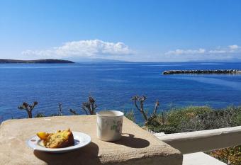 Sail in allows 18 year olds to book a room