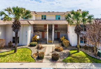 Pearl- Marlin has Balcony rooms