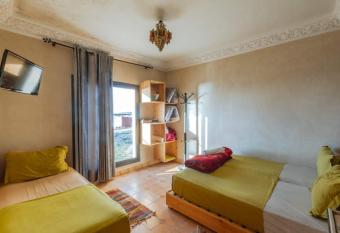 Chillax room for 3P has Balcony rooms