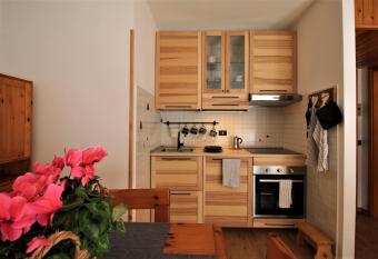 C   Pizzo Scalino has Balcony rooms