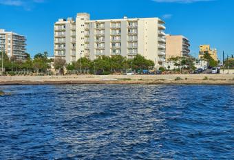 BQ Apolo Hotel has Balcony rooms