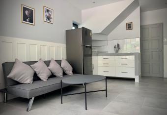 Island House Rentals 26 has Balcony rooms