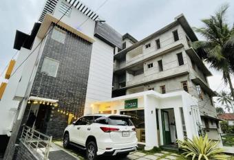 Royal LIYA APARTMENTS & SPA has Balcony rooms