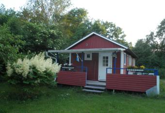 Lillstugan med annex has Balcony rooms