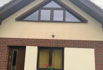 Apartm  ny City 2 has Balcony rooms