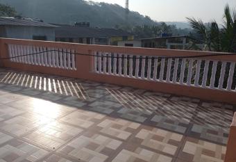 Janani guest house has Smoking/Balcony rooms