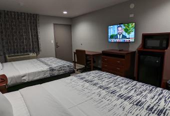 Okc Hotel has Smoking rooms