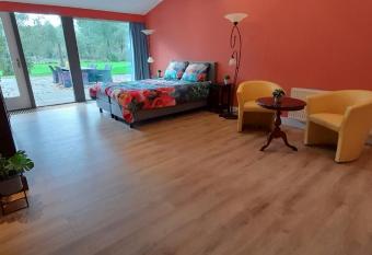 Beemster b&b has Balcony rooms