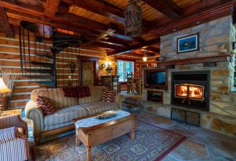 Domaine Rivi  re Sacacomie has Balcony rooms