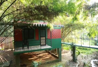 RIVER WOOD RESORT VYTHIRI allows 18 year olds to book a room