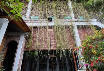        ng L  m Village has Balcony rooms