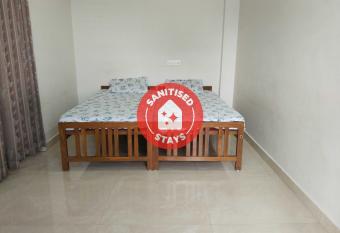 OYO Flagship 70264 Rock Residency allows 18 year olds to book a room