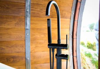 Hedgehogs View has rooms with a private hot tub