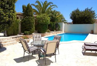 Villa Salamanca has Balcony rooms