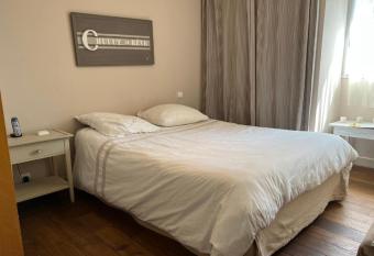 Chambres au calme chez l habitant allows 18 year olds to book a room