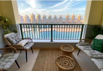 Beachfront Luxury Apartment-The Home-Pearl Island allows 18 year olds to book a room