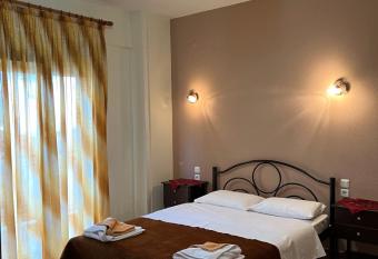 Nikos s apartment has Balcony rooms