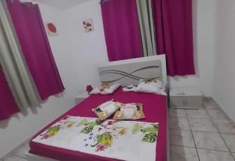 Villa les flamboyants has Balcony rooms