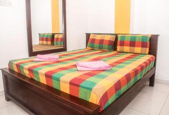 Sandarasi Residence has Balcony rooms