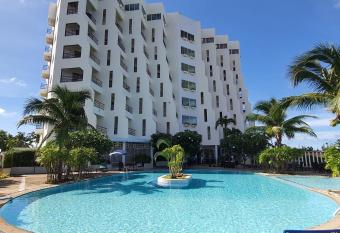 Sea sand sun Condominiums has Balcony rooms