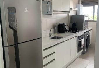 Encantos dos Mares - Apartamento 5 - Balne  rio Cambori   has Balcony rooms