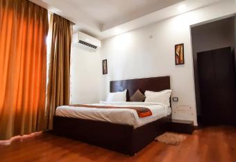 Trident Roseate Suites has Balcony rooms