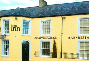 The Castledawson Inn has Balcony rooms