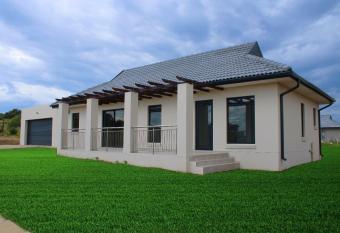 Cethon beach home has Balcony rooms