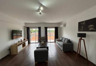 Departamento a Estrenar Excelente ubicaci  n Tigre. allows 18 year olds to book a room