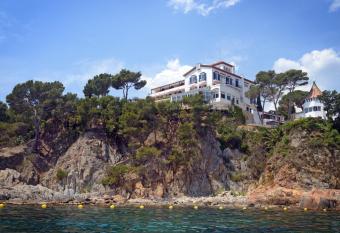 Hotel Sant Roc has Balcony rooms
