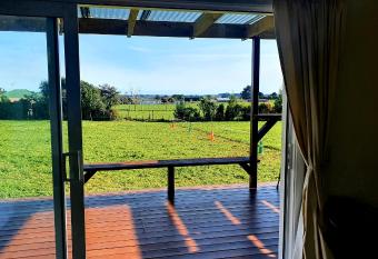 Lynbre Lodge has Balcony rooms