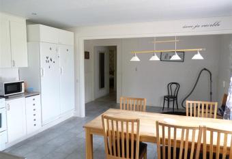 The Macrombi Villa has Balcony rooms