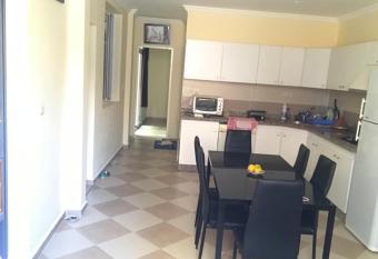 Pretty-Sun-place has Balcony rooms