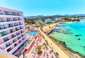 Alua Hawaii Ibiza has Balcony rooms