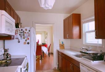 Eastlake Escape - Cascade has Balcony rooms